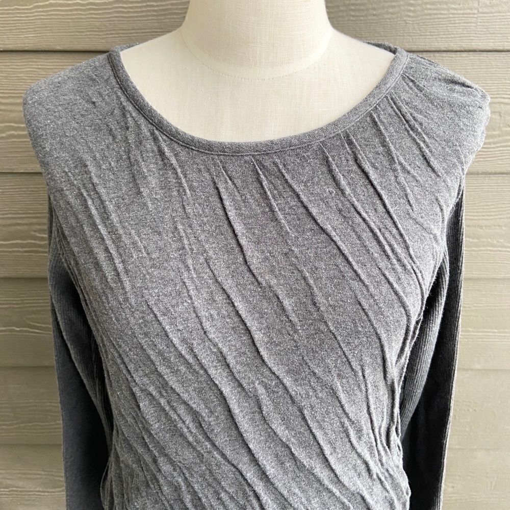 Simply Vera Ruffled High Low Sweater - Picture 3 of 5